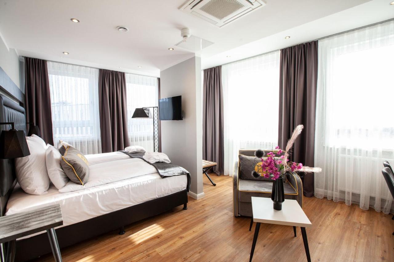 Elens Hotel Бремен Экстерьер фото